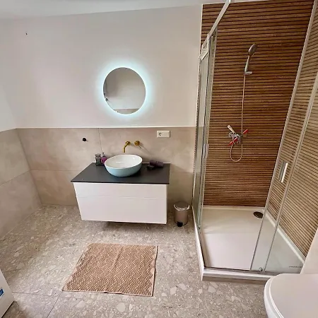 Perfekte 3 Fuer Monteure & Handwerker Муттерштадт