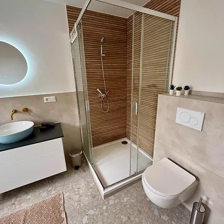 Perfekte 3 Fuer Monteure & Handwerker Апартаменты *